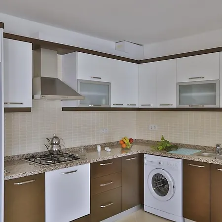 Merkezde, Konforlu, 2 Odali * Kaş