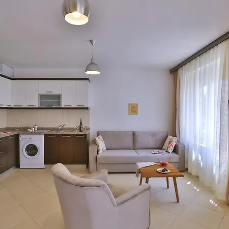 Merkezde, Konforlu, 2 Odali * Kaş